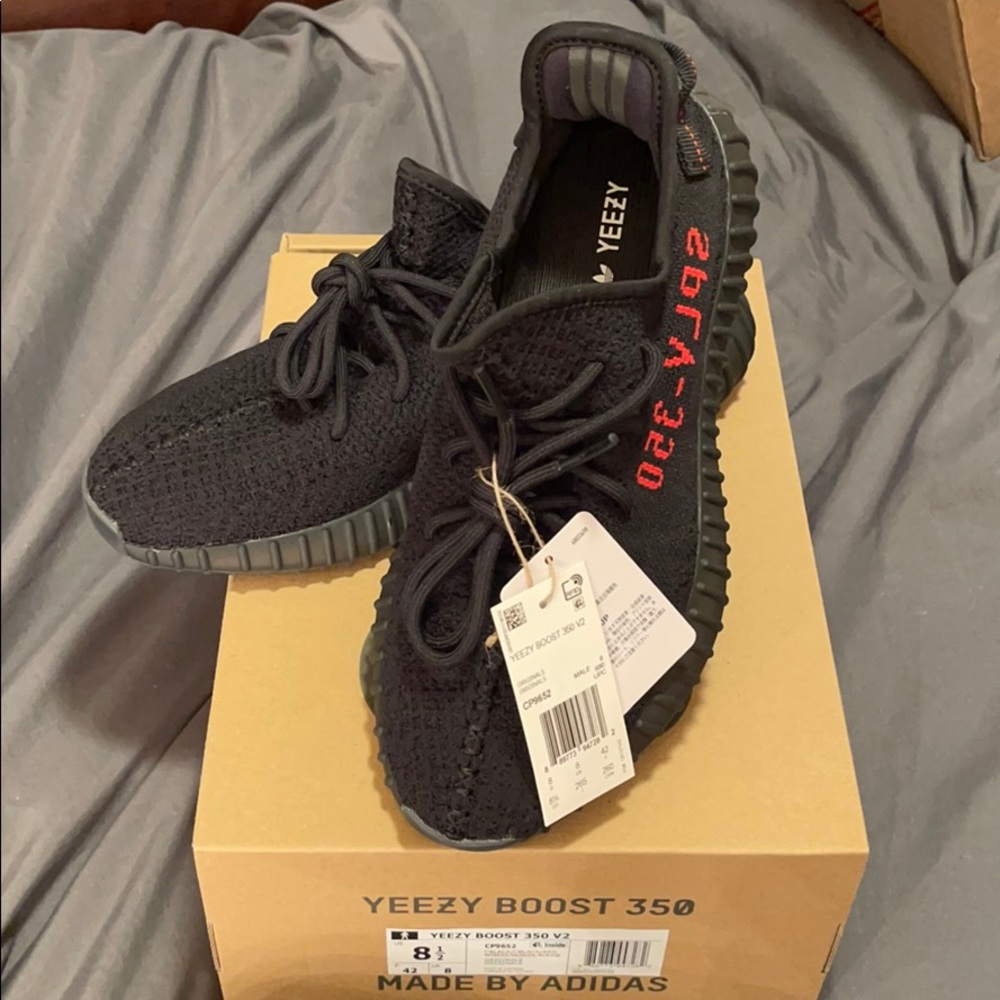 Yeezy Boost 350 V2